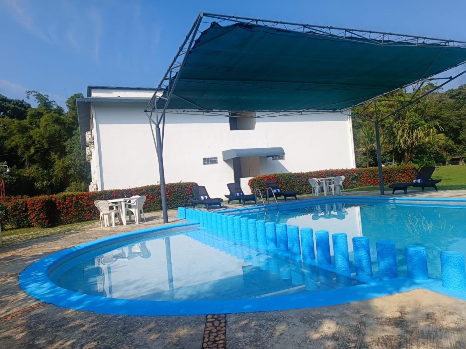 Hotel Los Leones Palenque Eksteriør billede