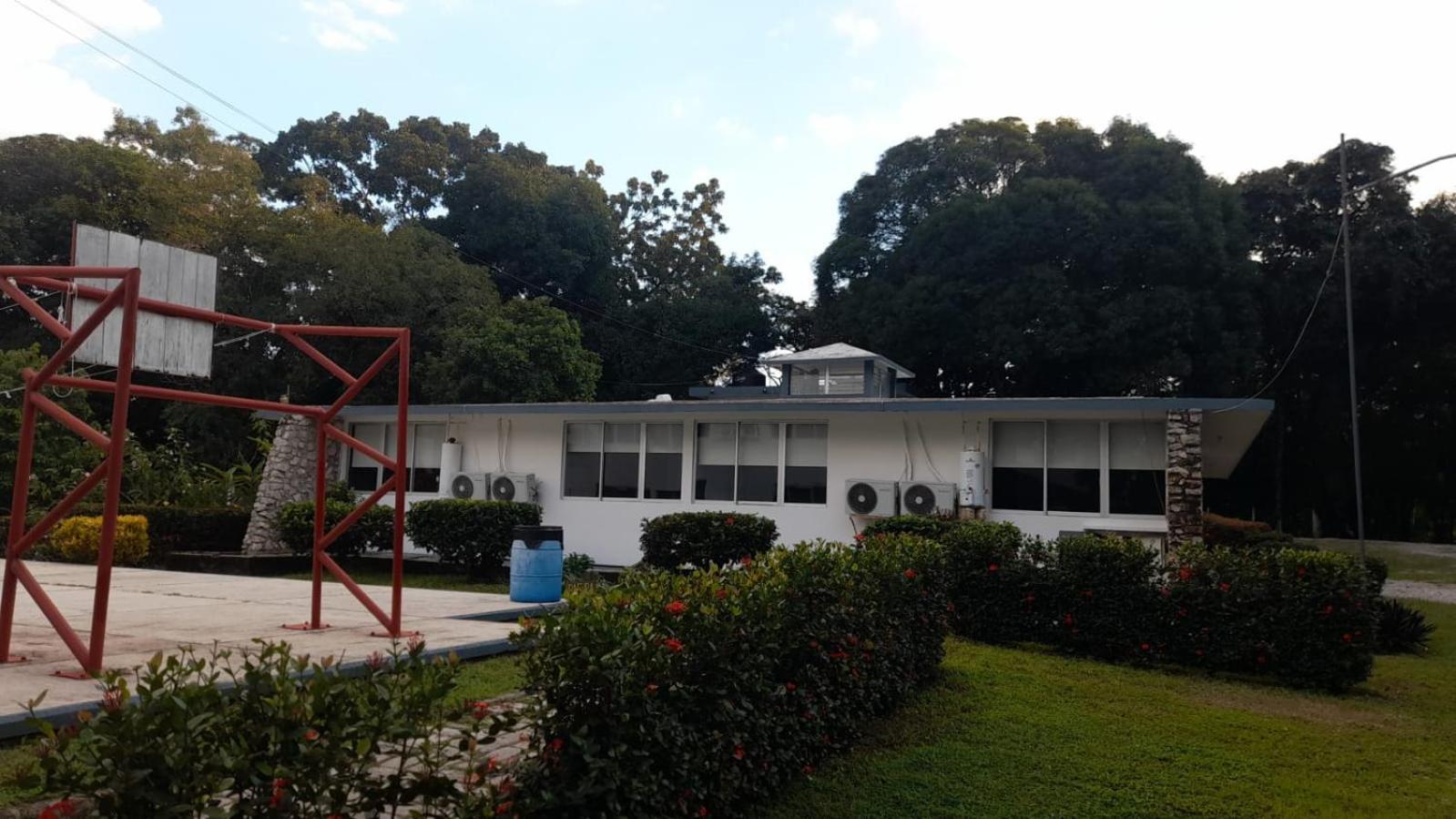Hotel Los Leones Palenque Eksteriør billede