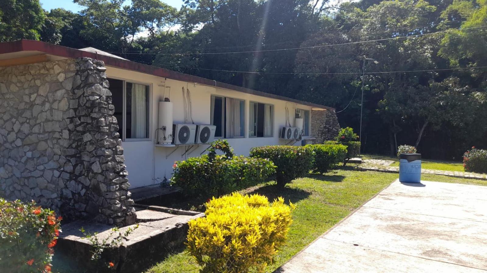 Hotel Los Leones Palenque Eksteriør billede